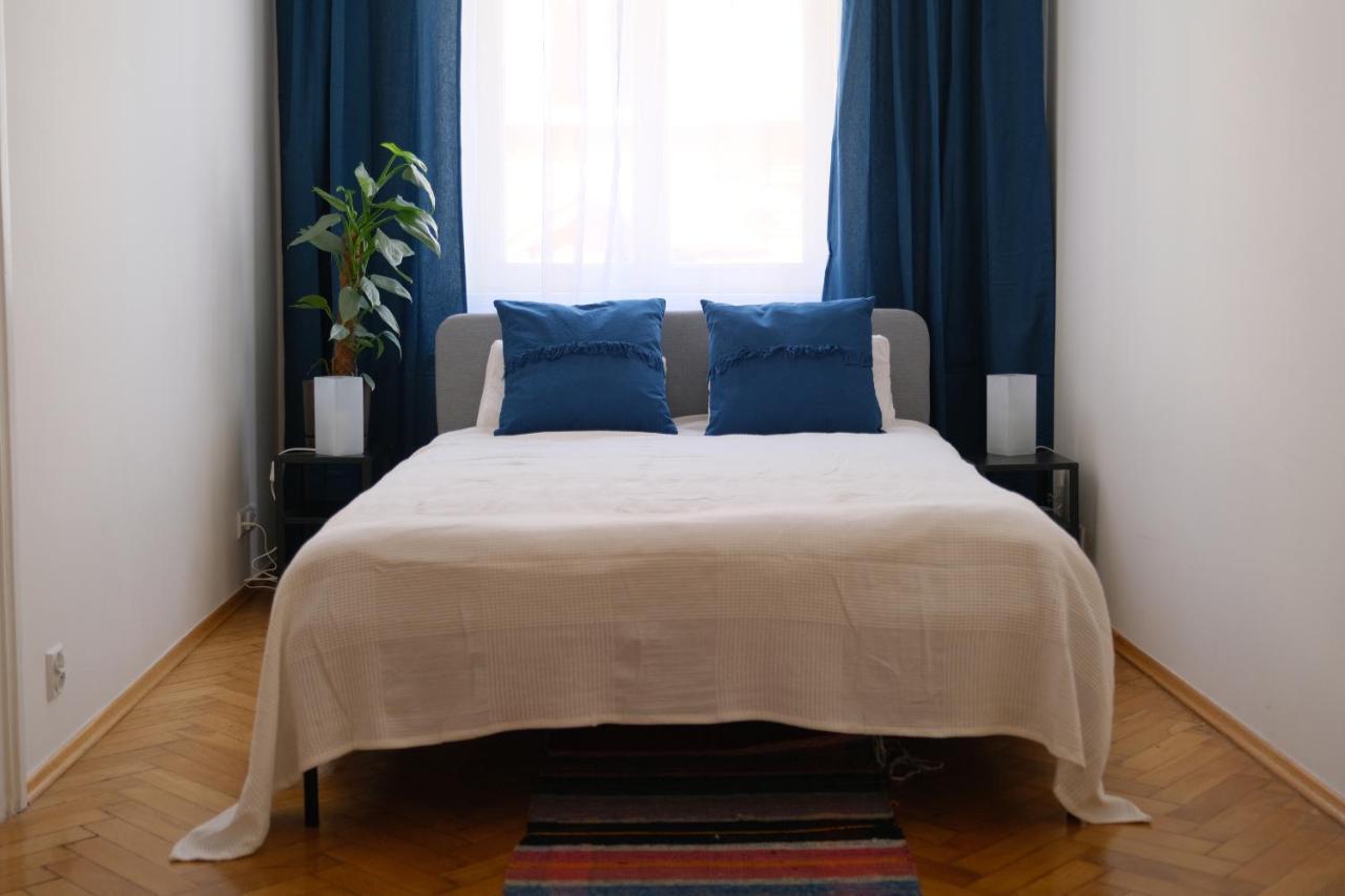 Apartamenty Nic クラクフ エクステリア 写真