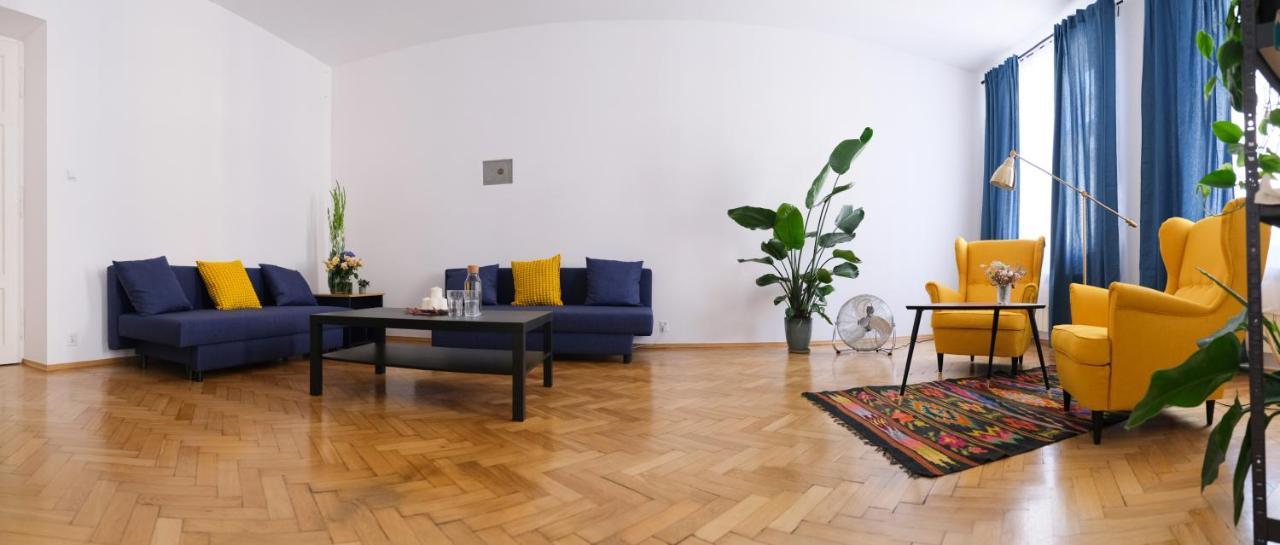 Apartamenty Nic クラクフ エクステリア 写真
